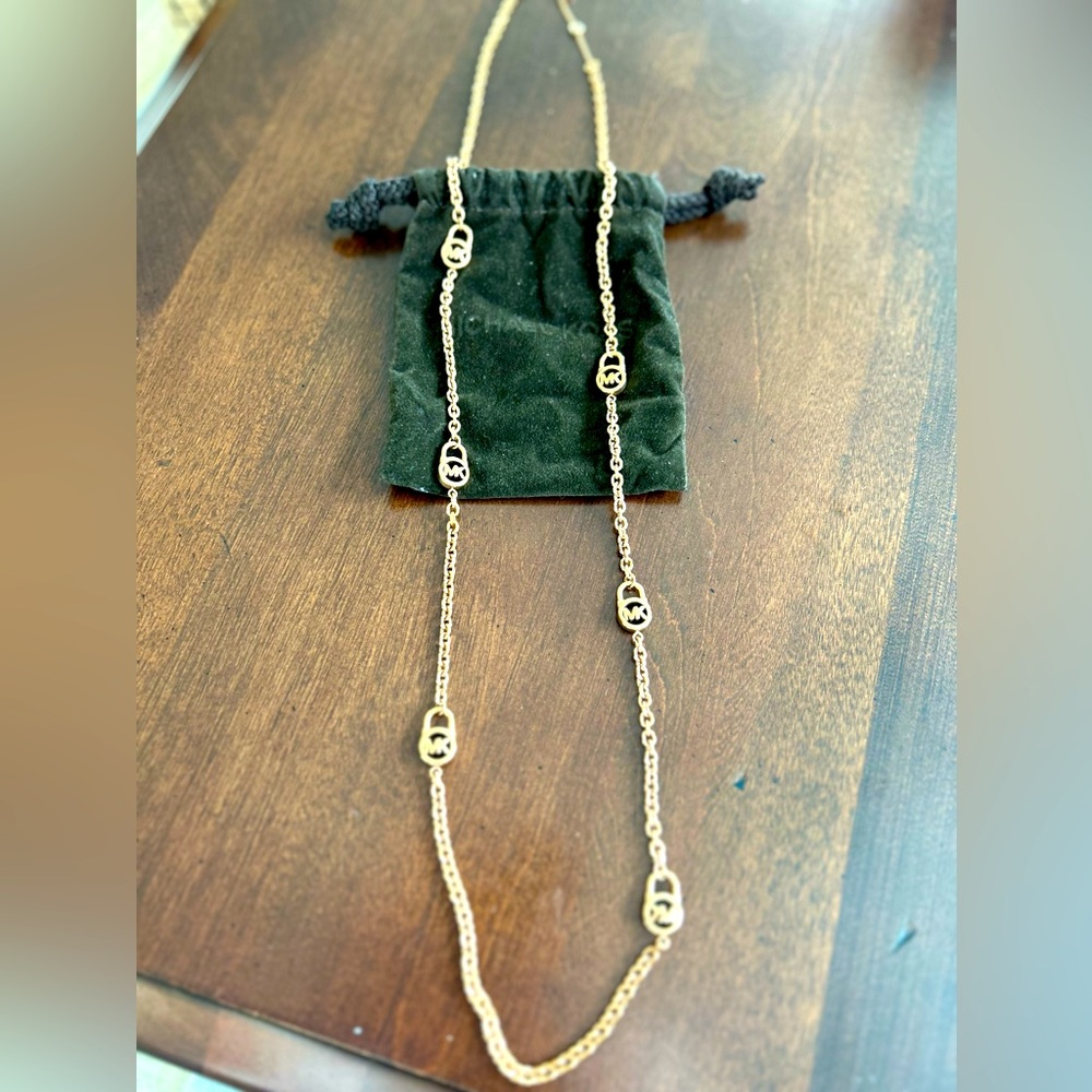 Michael Kors Padlock Chain Link Necklace Goldtone 36”+2” Excellent Condition